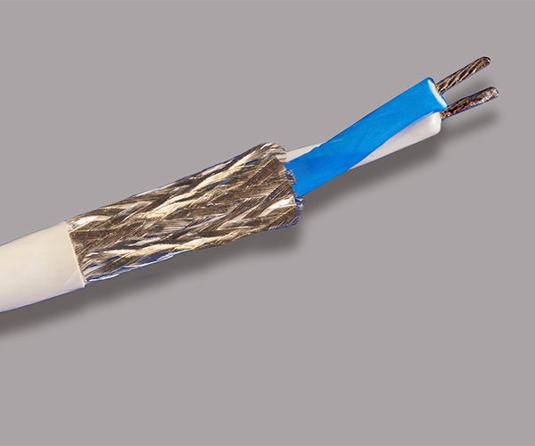 Shielded Twisted Pair Cables für landgestützte Verteidigungssysteme