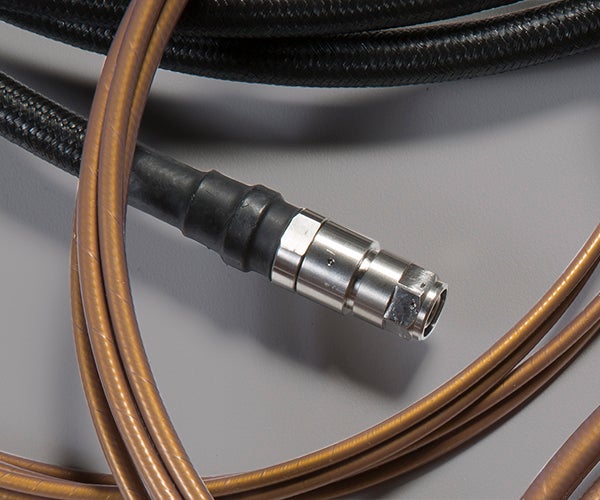 Mikrowellen-/HF-Kabelbaugruppen, 7 Series für landgestützte Verteidigungssysteme