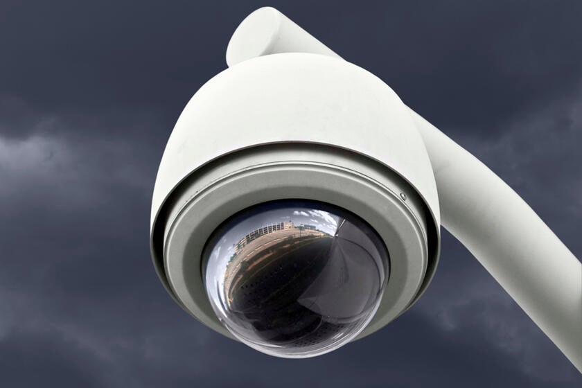 Eine Sicherheitskamera ist ein typisches Elektronikgehäuse, das mit GORE® Protective Vents ausgestattet werden kann.